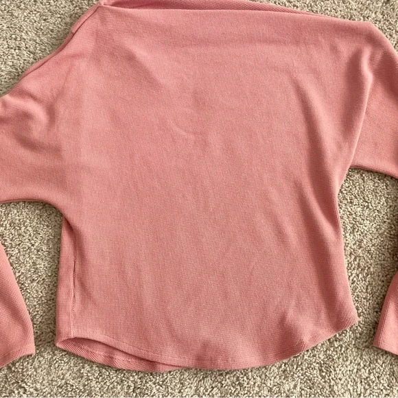 We The Free Fuji Thermal Tee Rose Off-Shoulder Sweater Size Medium - Picture 3 of 8